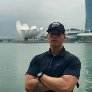 Meet your Posher, Alex